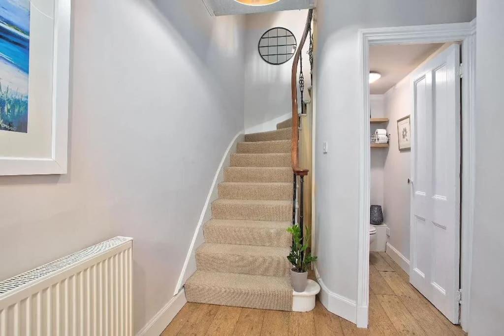 Apartmán Georgian Townhouse In Centre Of Perth Exteriér fotografie